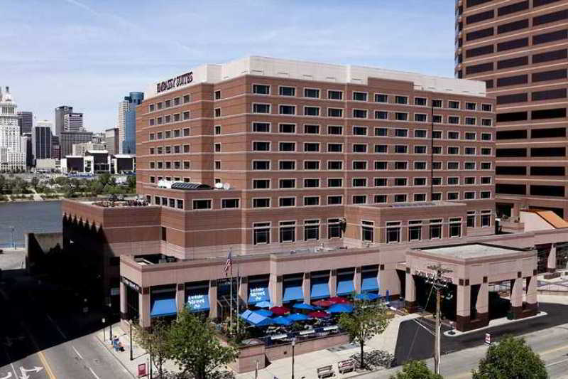 Embassy Suites Cincinnati - Rivercenter Covington Eksteriør billede